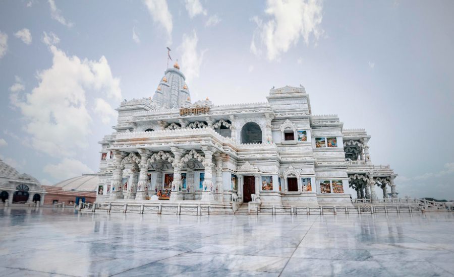 Vrindavan temple at dusk